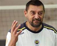 "S�zle�memi bir y�l uzatt�m"