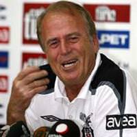 Mustafa Denizli imza atacak