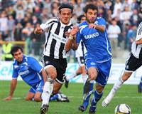 Fener ve Be�ikta� kar�� kar��ya