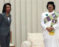 Kaddafi Rice'� hediyeye bo�mu�