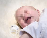 �ki g�nl�k bebe�i ��pe att�lar
