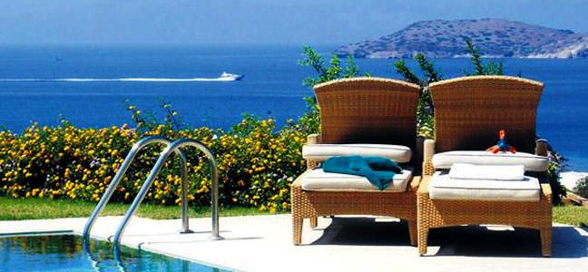 Antalya'da 11.5 euroya villada tatil yapt�racak