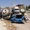Vanda trafik kazas�: 2 �l�, 4 yaral�