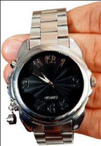 �eteye kendi takti�iyle g�zalt�