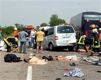 Bulgaristan'da trafik facias�