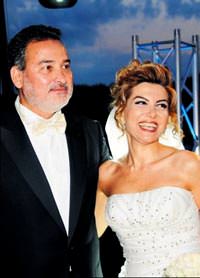 Sedef Kaba� evlendi