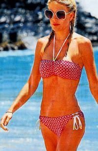 Tori Spelling stres y�z�nden eriyor!