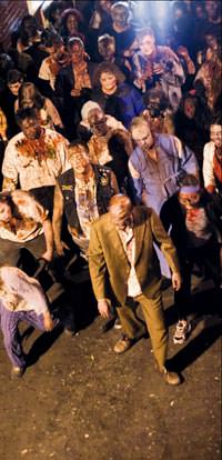 �lk zombi filmimiz ufukta