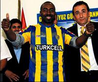 Vassell'de mutlu son