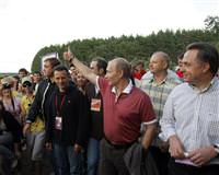 Putin, gen�leri yarat�c� d���nmeye �a��rd�