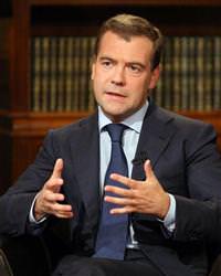 "Rus ay�s� �ekici ve g��l� olmal�"