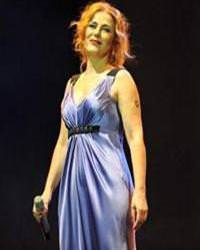 Olcay'dan antik kent i�in konser
