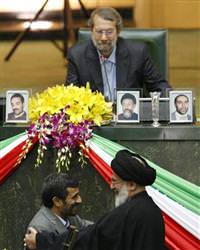 Ahmedinejad yeminini etti