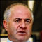Kad�k�yde karde� belediye s�k�nt�s�
