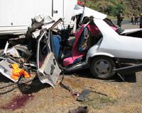 Erzurum'da korkun� kaza: 5 �l�