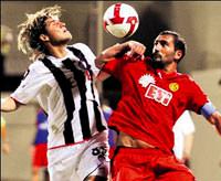 �.Karan: Federasyon futbolcular� korusun