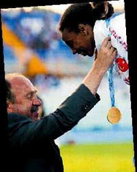 Elvan yok Asl� yok!