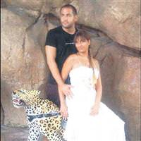 Yal��n'�n yeni ili�kisinin foto�raflar� facebook'ta
