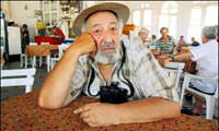 Ara G�ler'e onur madalyas�