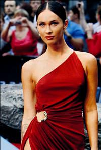 Armani'nin yeni y�z� Megan Fox