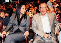 Halis Toprak ve e�i balay�na Nice'e gitti