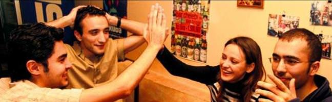 Sak�n o kelimeleri s�yleme!