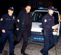 Sahte y�netmen tahliye oldu