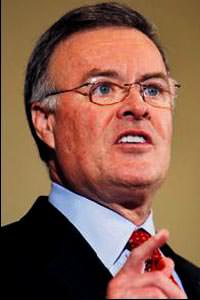 BofA CEO'su Lewis emekliye ayr�l�yor