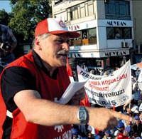 �ki aya��ndan vurdu 'alaca��m vard�' dedi
