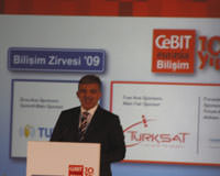 "T�rkiye, b�y�k bir h�zla geli�mekte"