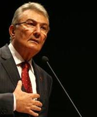 "Bug�n de postac� kap�m�z� �almad�"