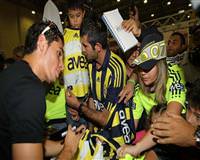 Fenercell ziyaret�i ak�n�na u�ruyor
