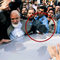 Kerrubiye ayakkab�l� protesto
