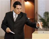 Bin Ali 5 y�l daha devlet ba�kan�