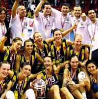 �lk S�per Kupa'n�n sahibi FENERBAH�E ACIBADEM