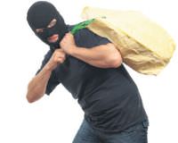 Maskeli 5'ler polise yakaland�