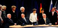 Duvar'� y�kan liderler Berlin'de bulu�tu