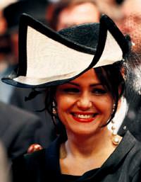 Nebahat Han�m Bel�ika'ya Hollanda'da h�cre kiralad�