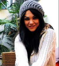 Estetik yapt�ranlar �l� bal�k gibi bak�yor