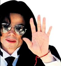 Jackson'�n filmi rekora ko�uyor