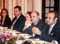 Atina'dan yan�t: �nko�ulsuz olmaz