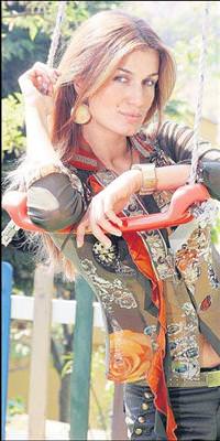 Anne olmak isteyen �zay'a k�t� haber