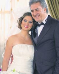 Yeniden evlendiler!