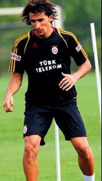 Topal durmuyor