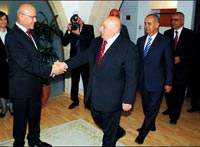 Ya K�br�s ya AB deniyorsa: K�br�s