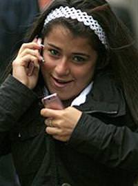 �ngiltere'de T�rk k�z�na cinayet su�lamas�