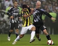 Fenerbah�e bir ilki ba�ard�