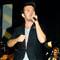 Her yere �ark� s�zleri sa��ld�