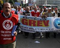 Sendikalar 25 Kas�m i�in birle�iyor