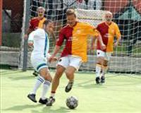 Onlar T�rkiye'nin en iyi defanslar�
